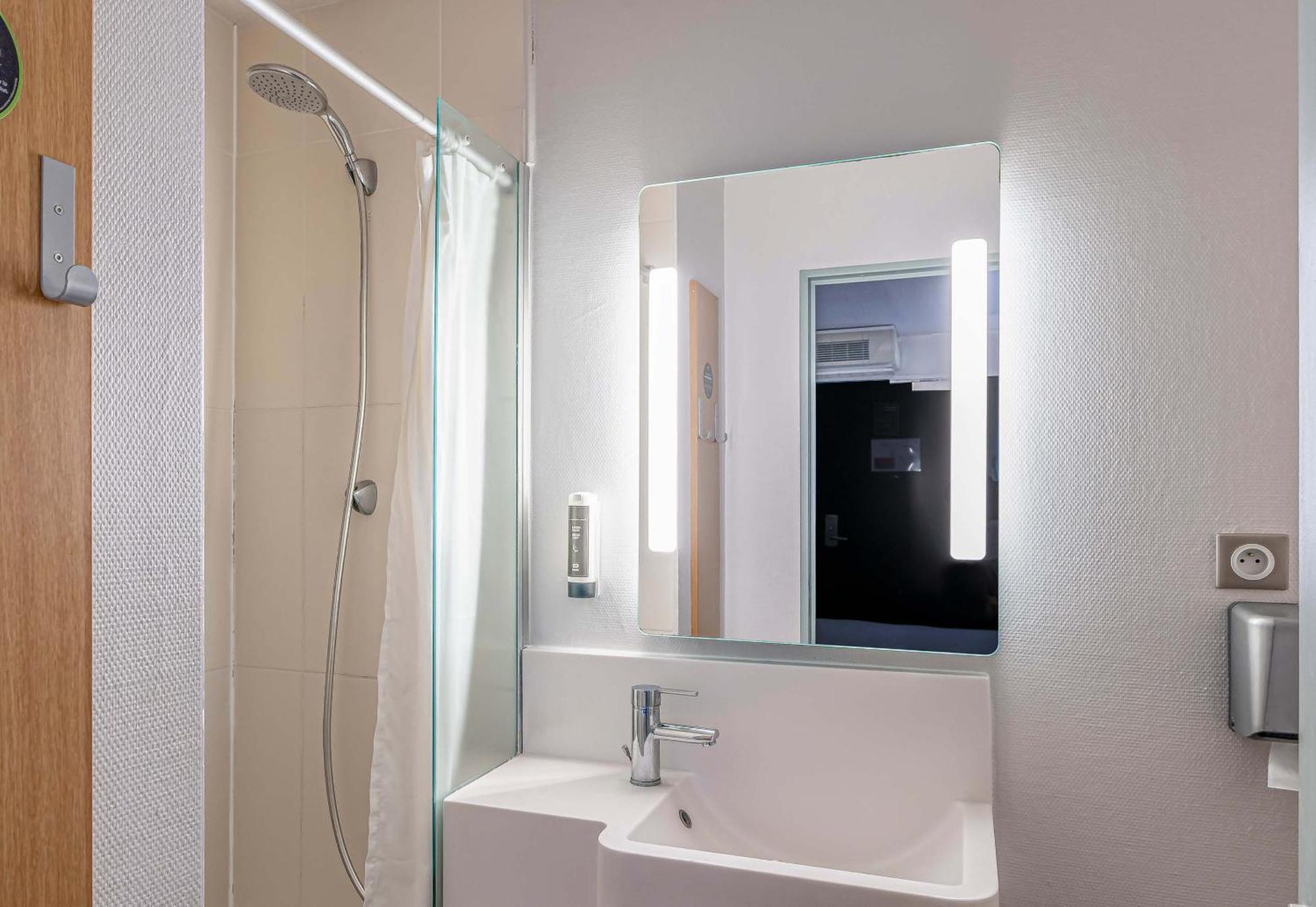 B&B Hotel Bordeaux Lormont Exterior foto